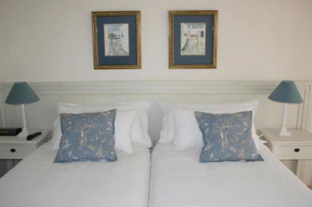 Majorca House Bed and Breakfast Somerset West Kamer foto