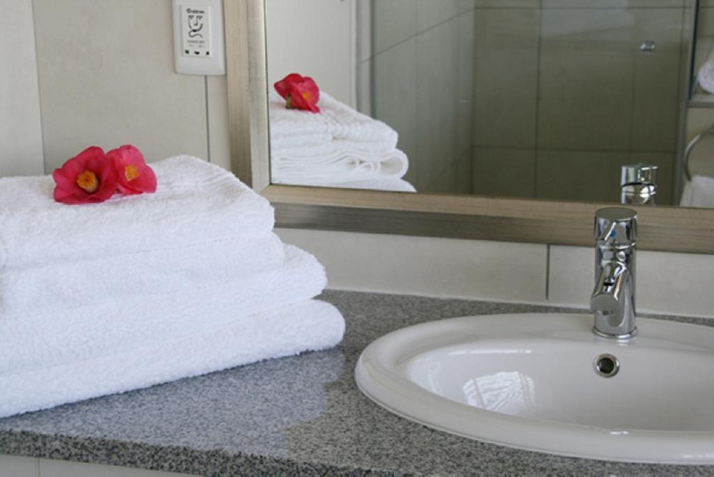 Majorca House Bed and Breakfast Somerset West Kamer foto