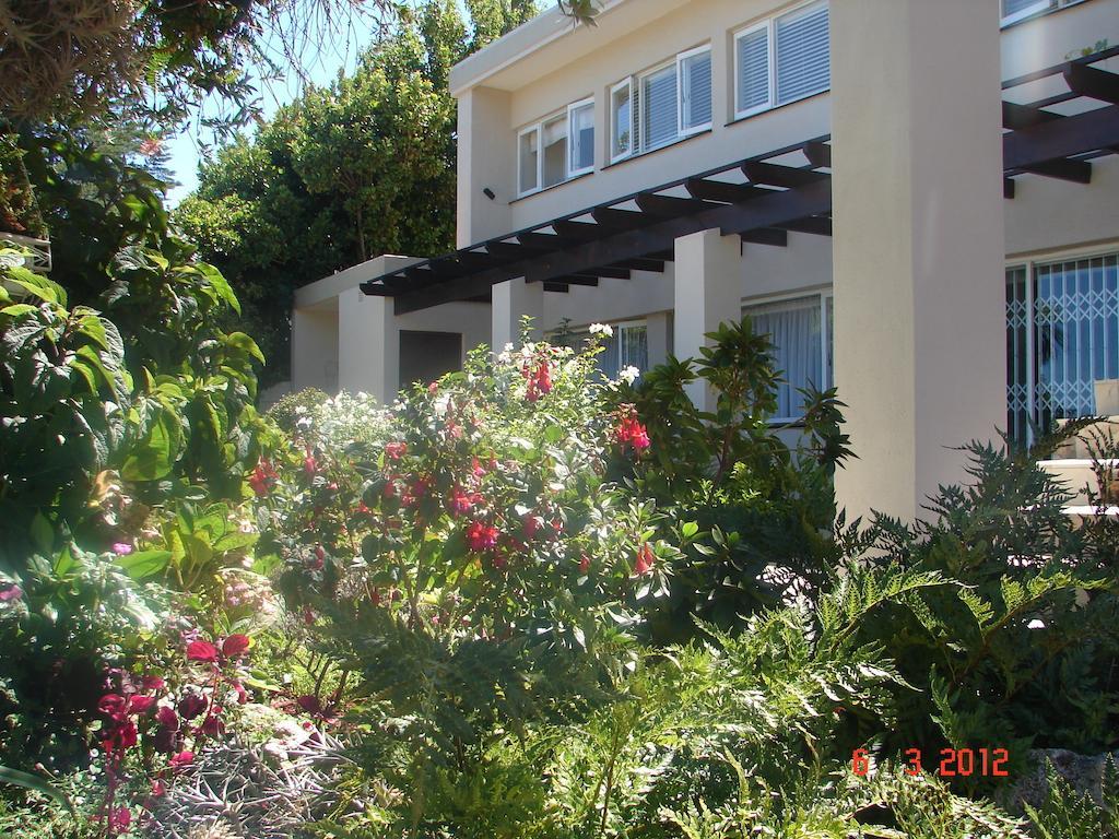 Majorca House Bed and Breakfast Somerset West Buitenkant foto